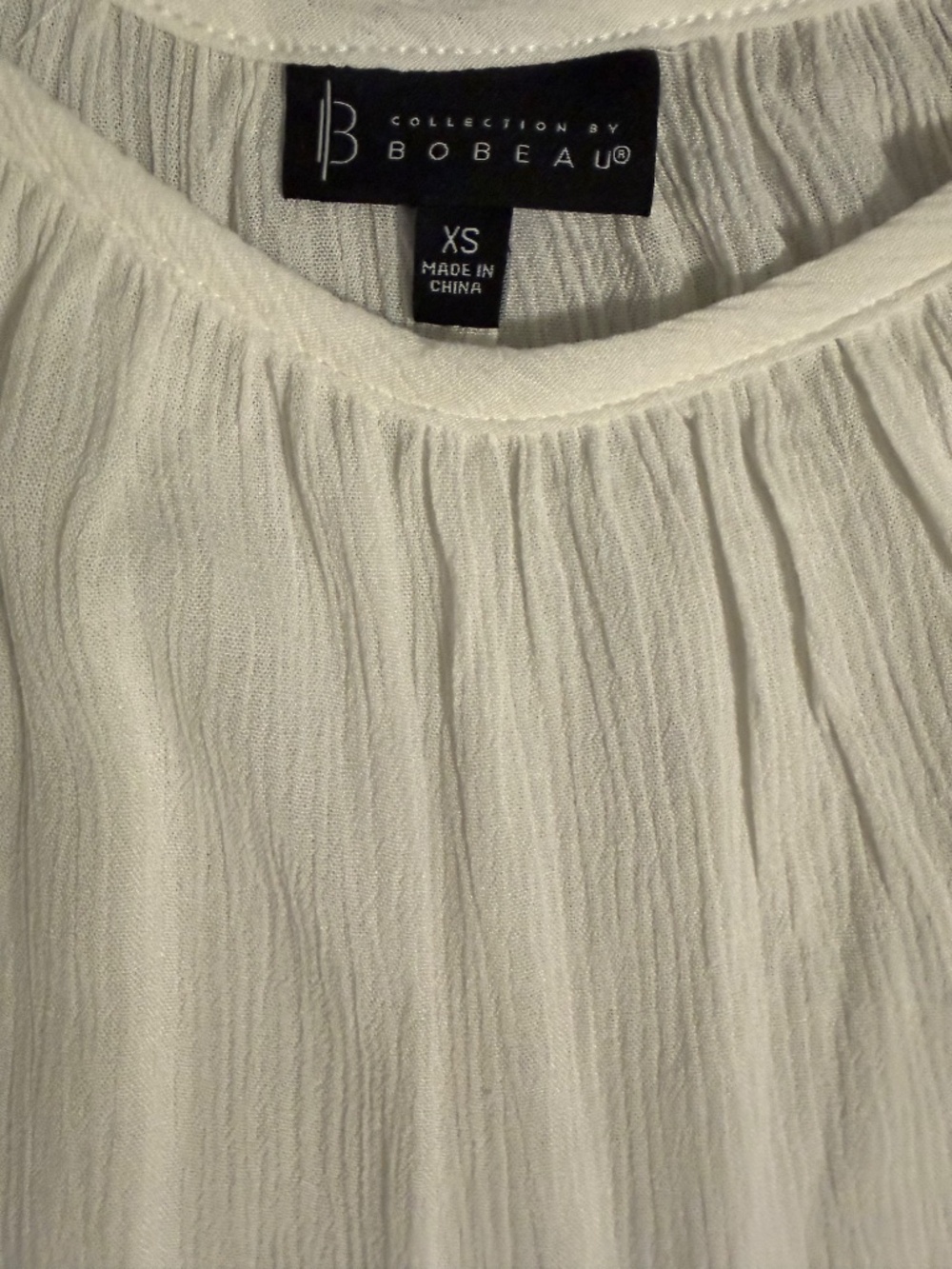 NWOT - Bobeau White Embroidered Stripe Rayon Blouse - XS - Picture 3 of 7